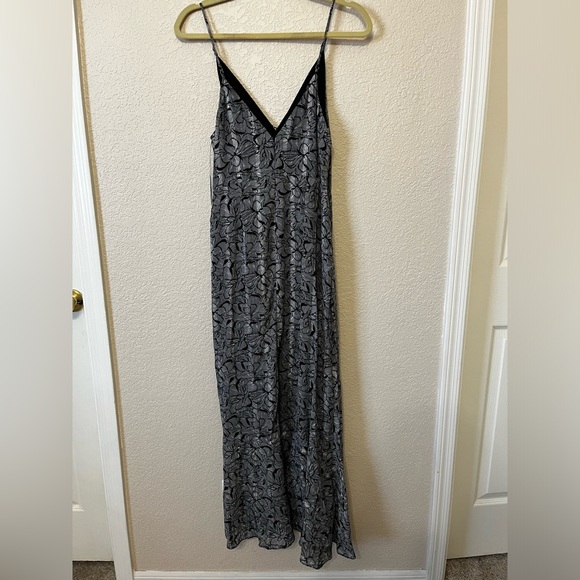 *NWT* ASTR The Label black and white gown - Picture 2 of 7